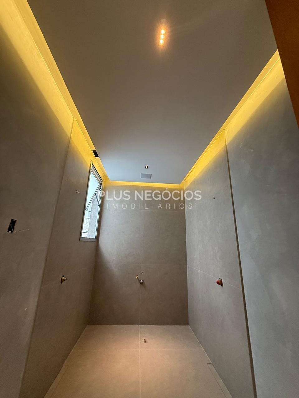 Casa à venda com 4 quartos, 320m² - Foto 14