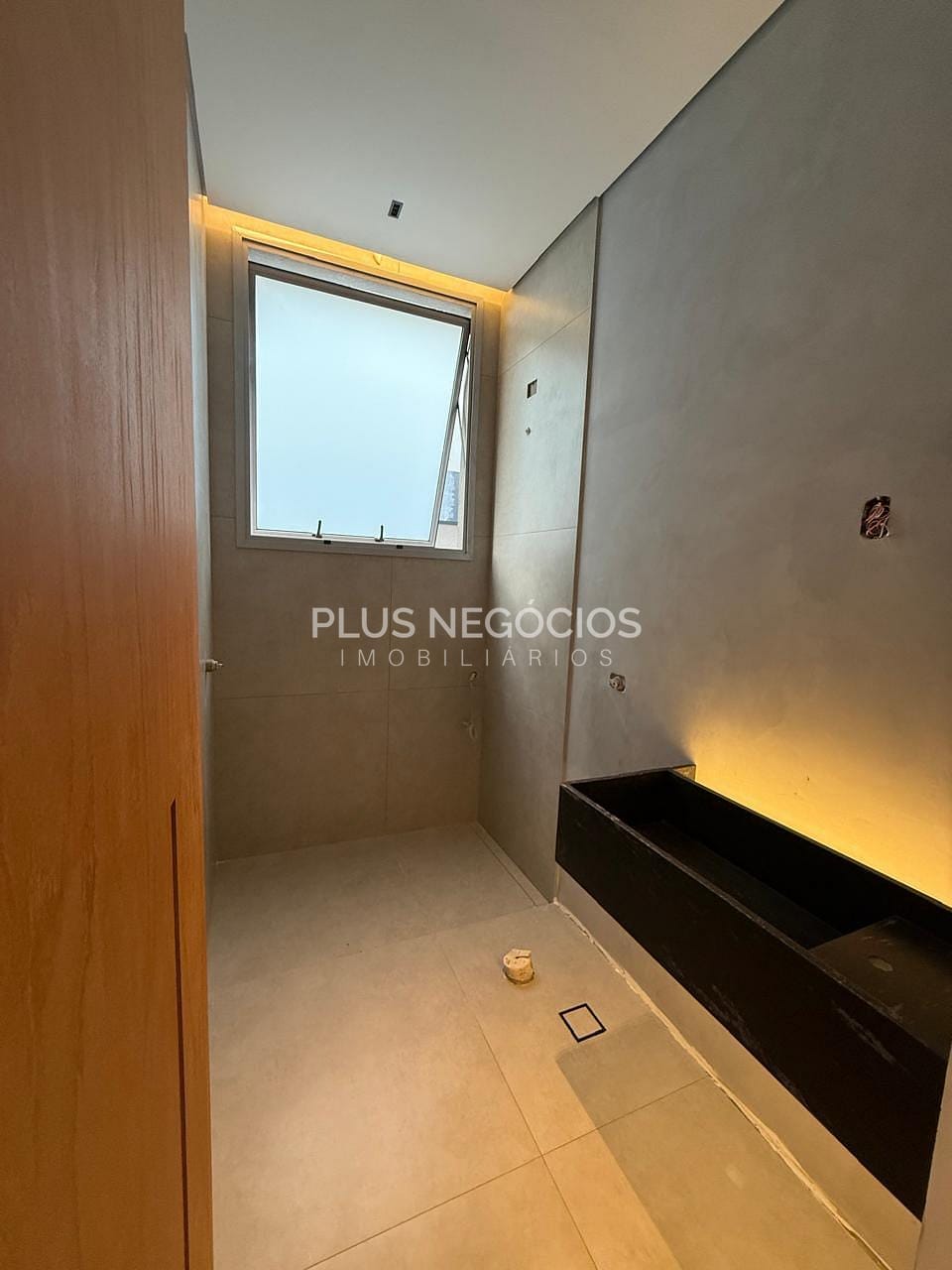 Casa à venda com 4 quartos, 320m² - Foto 19