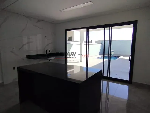 Casa 3 quartos e 4 banheiros, à venda, no bairro Jardim Residencial Alto de Itaici em Indaiatuba