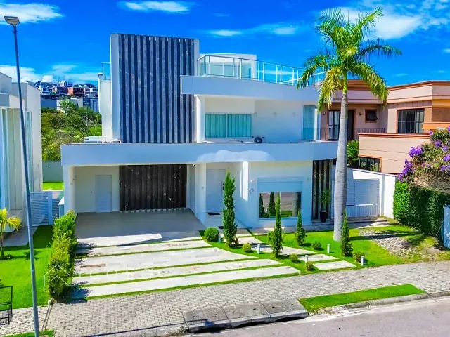 Casa com 451m² 5 quartos e 6 banheiros, à venda, no bairro Urbanova em São José dos Campos