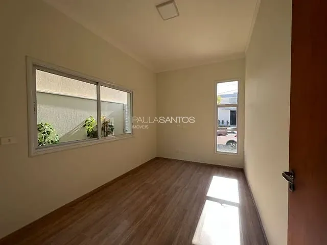Casa com 300m² 3 quartos e 4 banheiros, à venda, no bairro Jardim Residencial Chácara Ondina em Sorocaba
