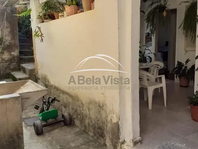 Casa com 280m² 3 quartos e 1 banheiro, à venda, no bairro VL YARA em Osasco