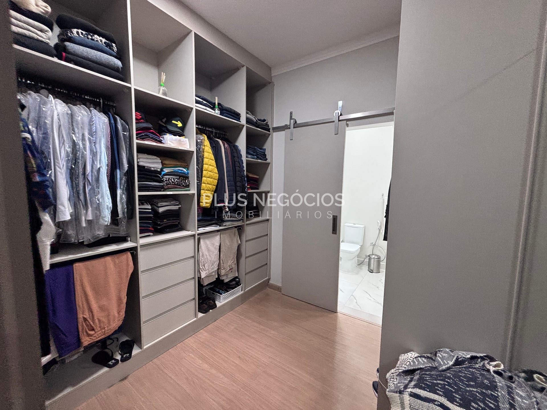 Casa, 3 quartos, 291 m² - Foto 33
