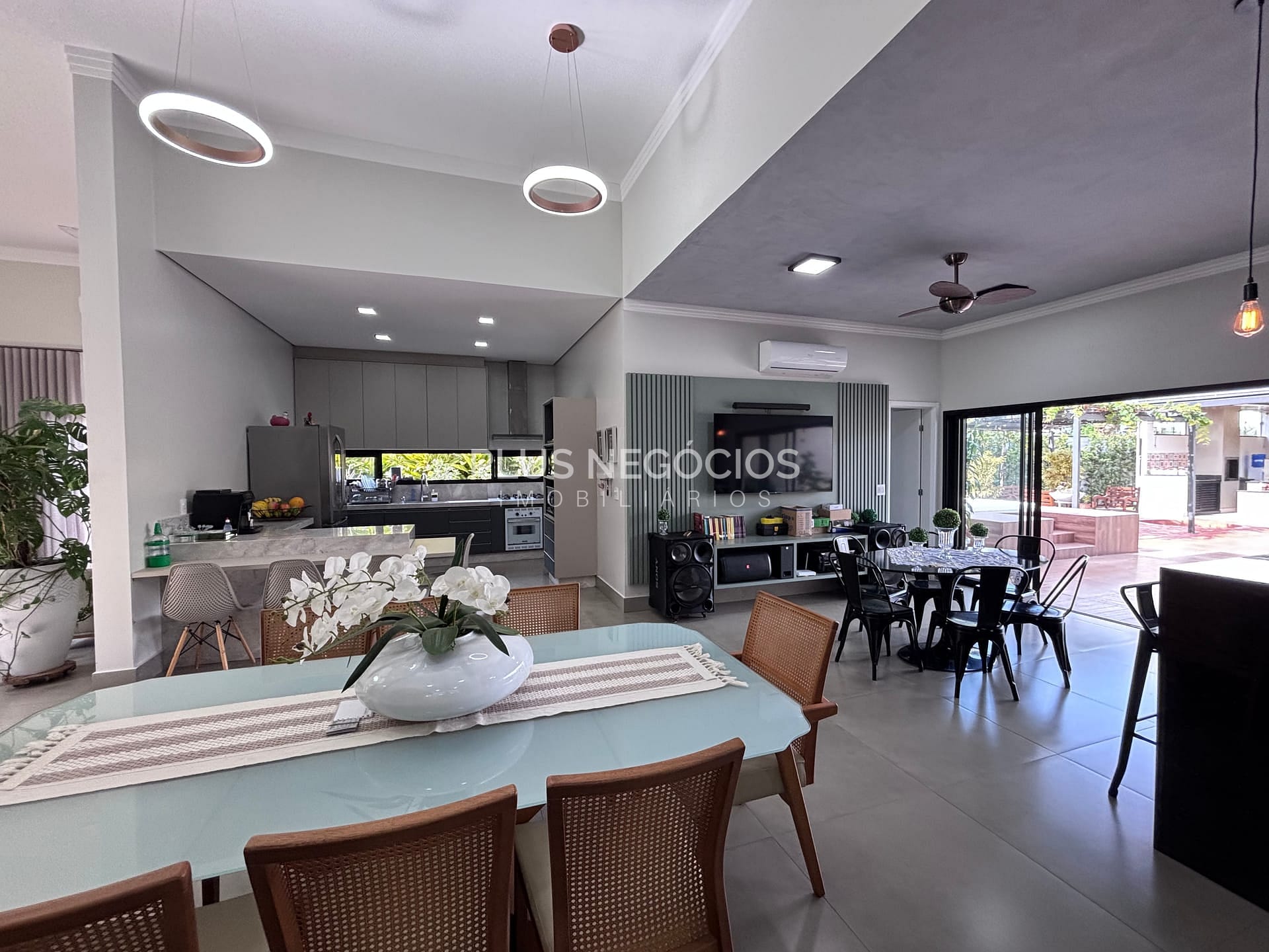 Casa, 3 quartos, 291 m² - Foto 26