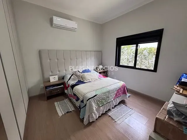 Casa com 1000m² 3 quartos e 5 banheiros, à venda ou para alugar, no bairro Parque Ecoresidencial Fazenda Jequitibá em Sorocaba