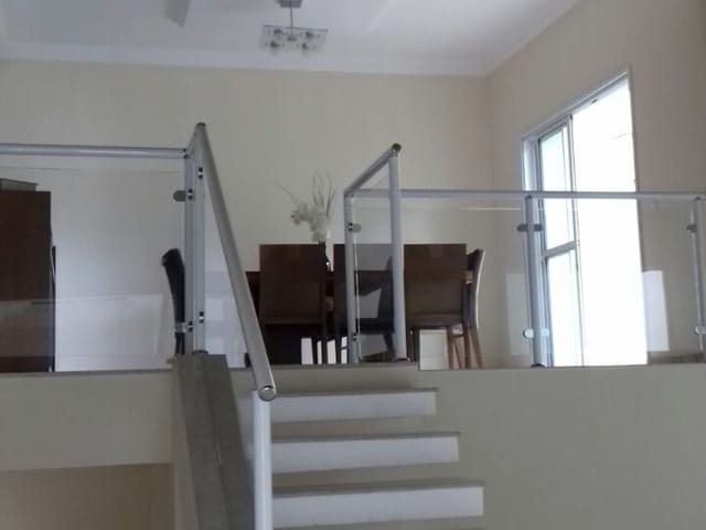 Casa com 744m² 3 quartos e 5 banheiros, à venda, no bairro Portal das Colinas em Guaratinguetá