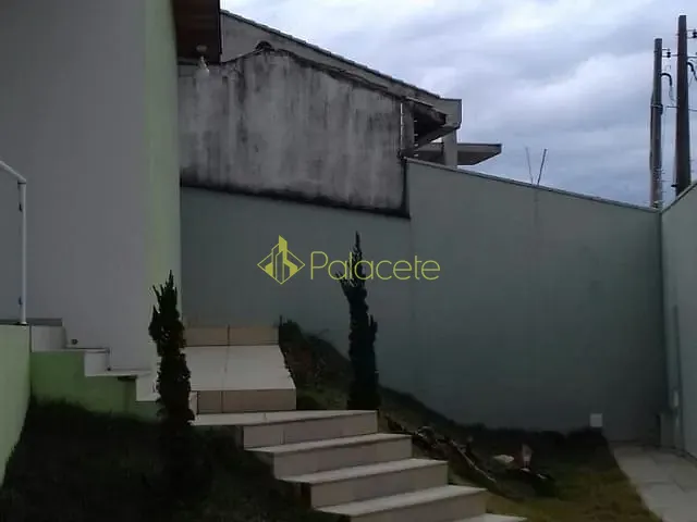 Casa com 744m² 3 quartos e 5 banheiros, à venda, no bairro Portal das Colinas em Guaratinguetá