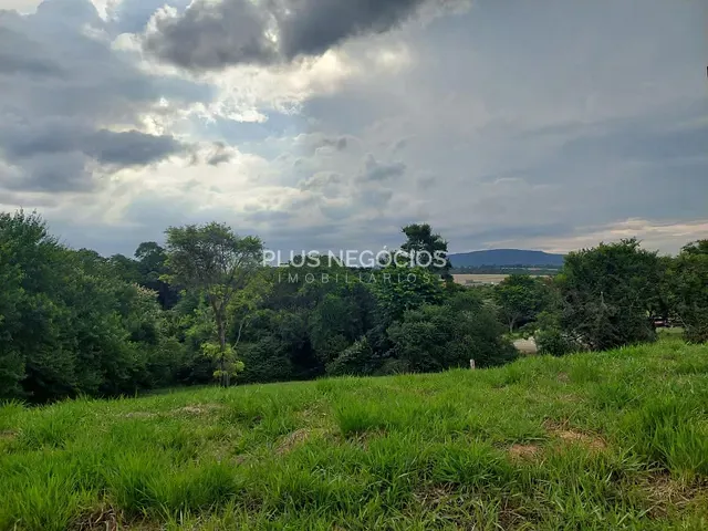 Casa com 1000m² 3 quartos e 3 banheiros, à venda, no bairro araçoiabinha em Araçoiaba da Serra