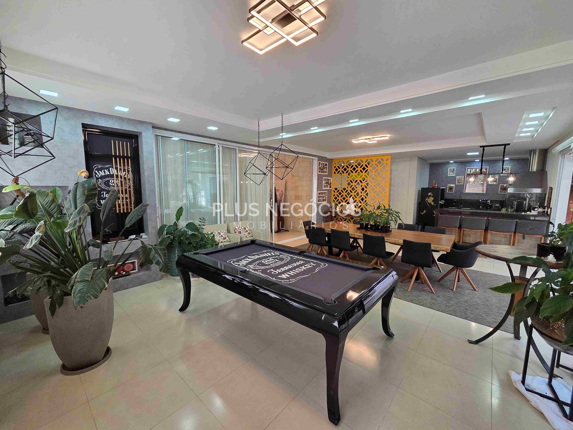 Casa à venda com 3 quartos, 360m² - Foto 26