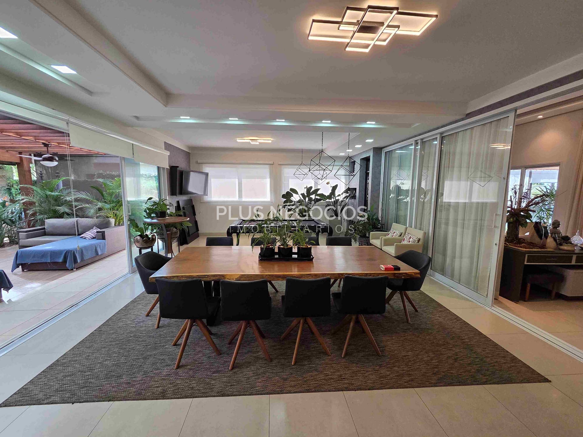 Casa à venda com 3 quartos, 360m² - Foto 30