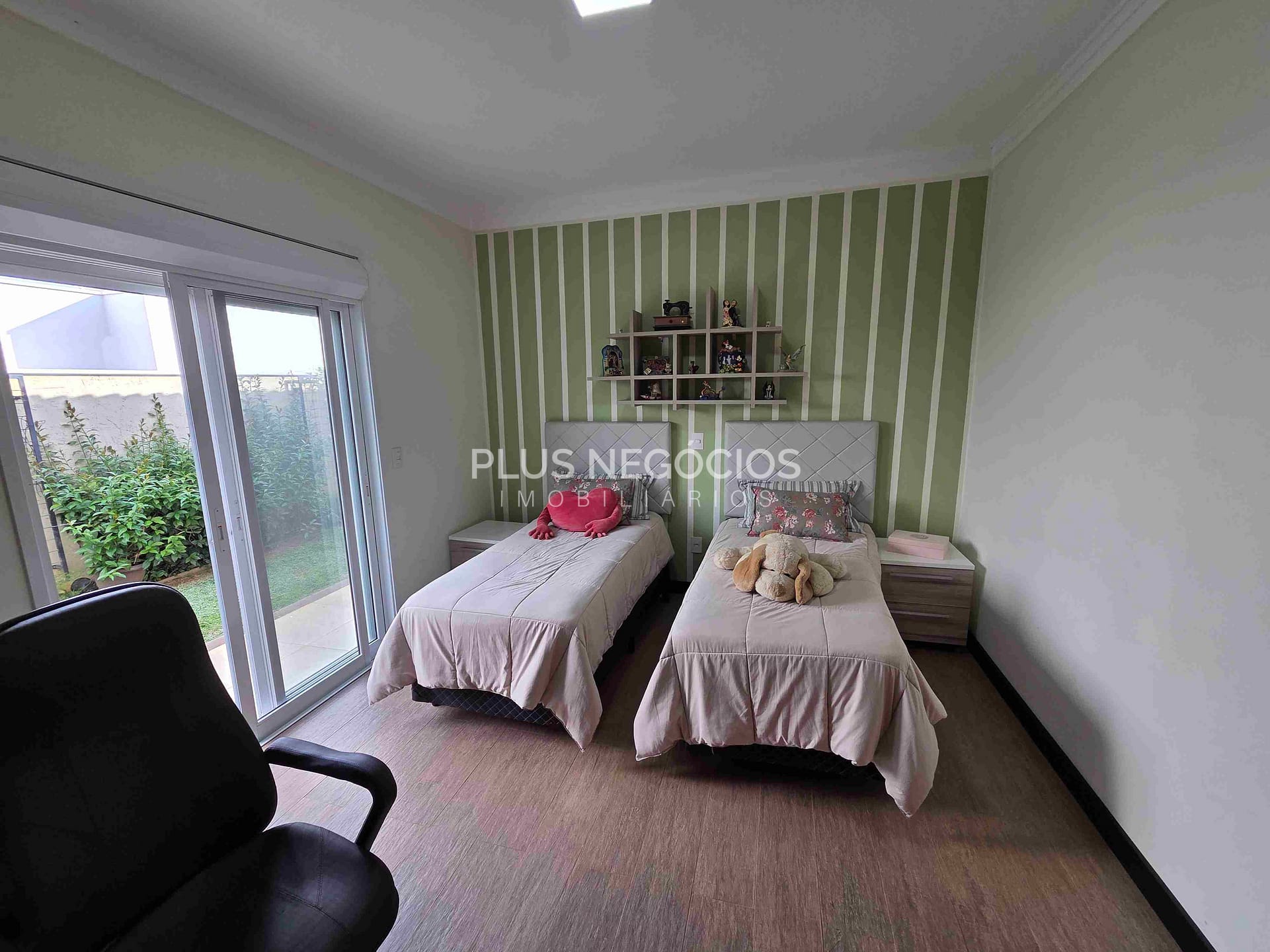 Casa à venda com 3 quartos, 360m² - Foto 77