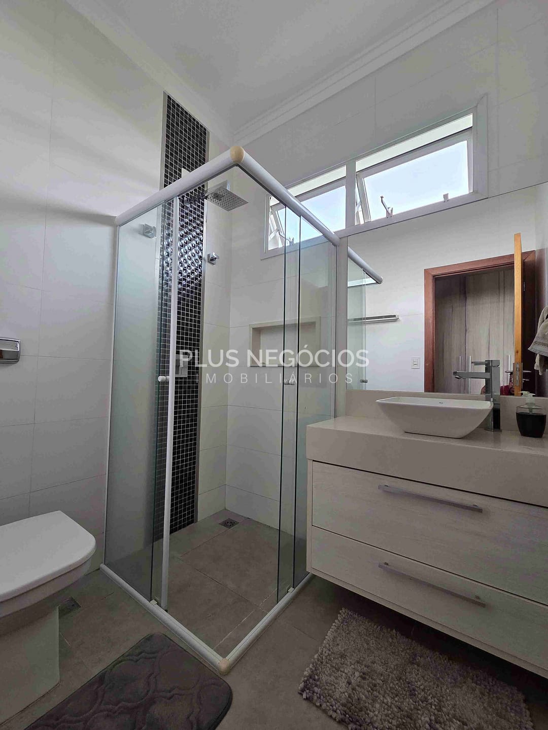 Casa à venda com 3 quartos, 360m² - Foto 90