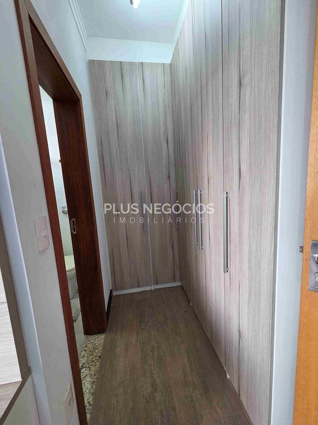Casa à venda com 3 quartos, 360m² - Foto 87