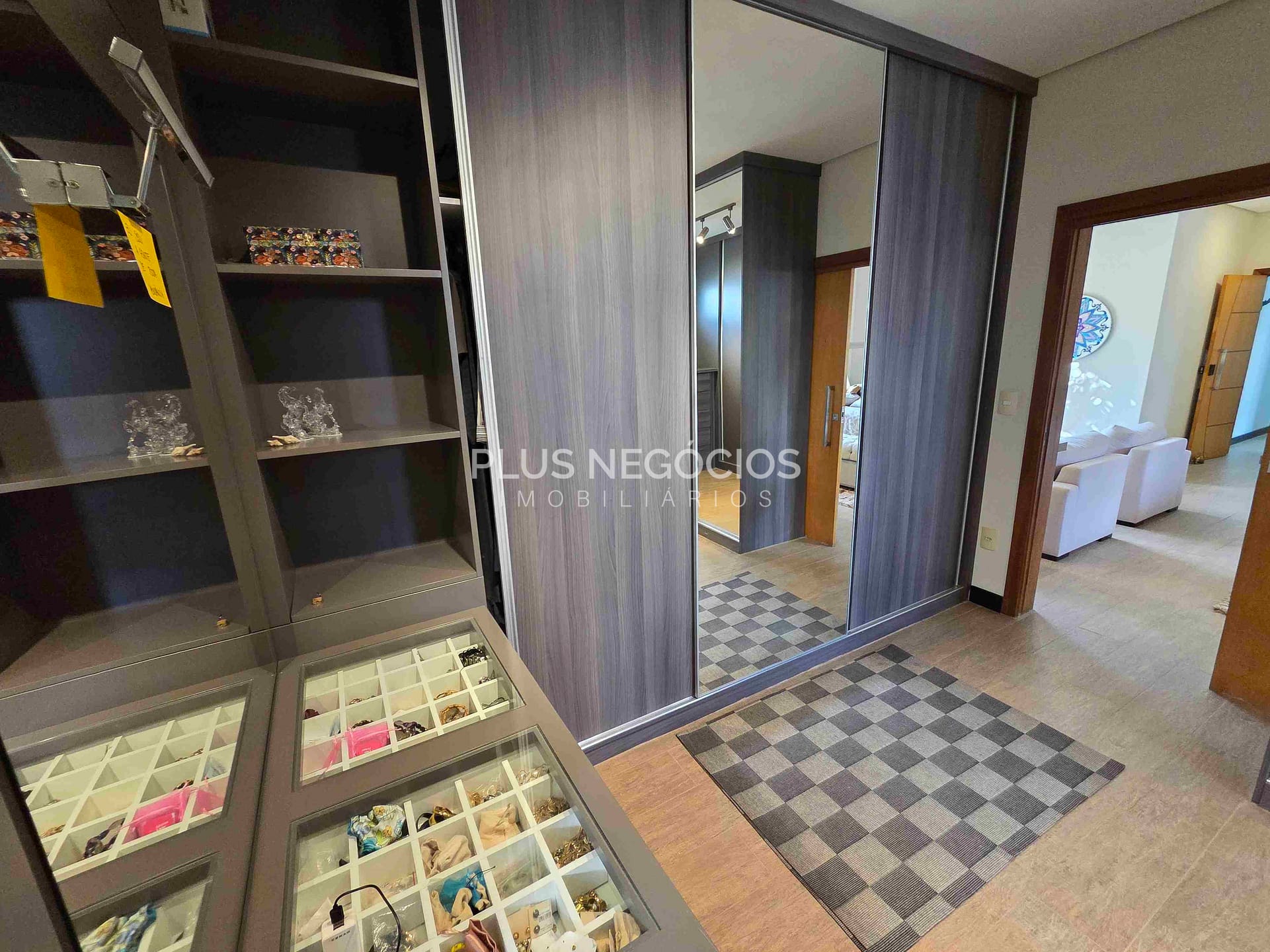 Casa à venda com 3 quartos, 360m² - Foto 73