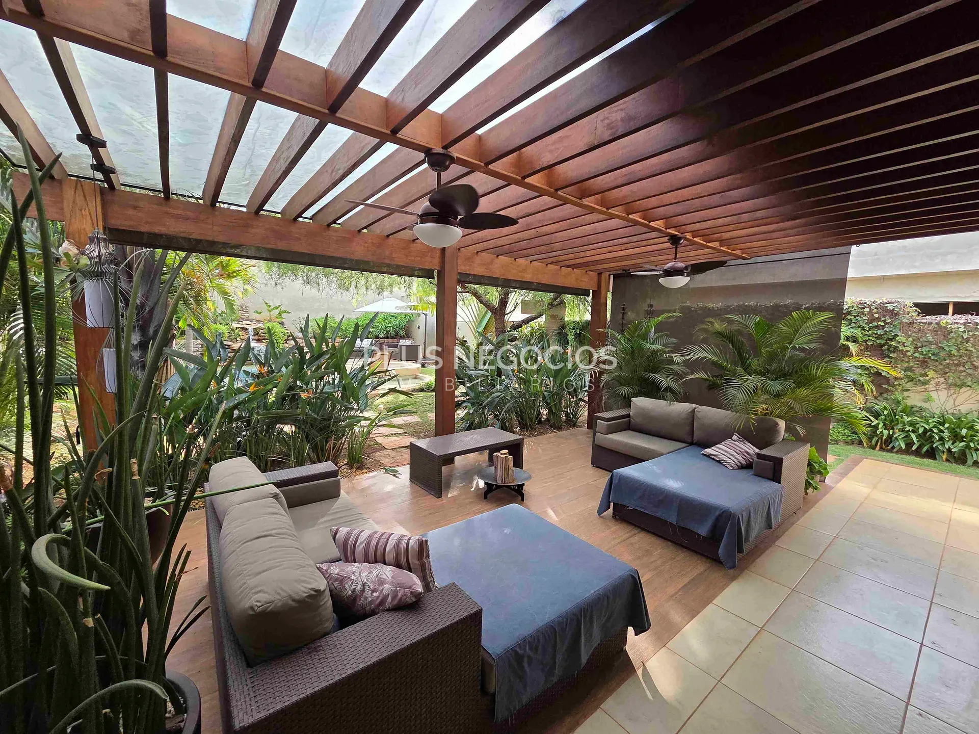 Casa, 3 quartos, 360 m² - Foto 34