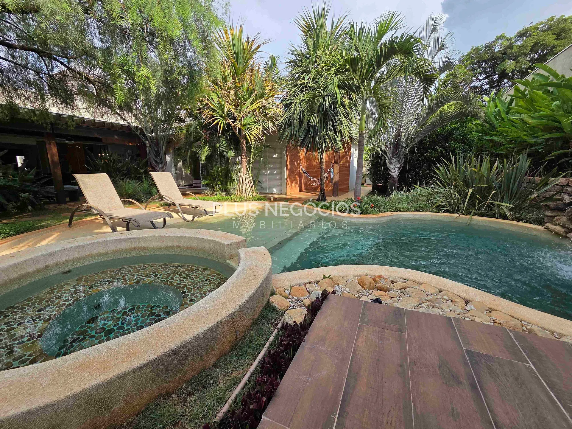 Casa, 3 quartos, 360 m² - Foto 48