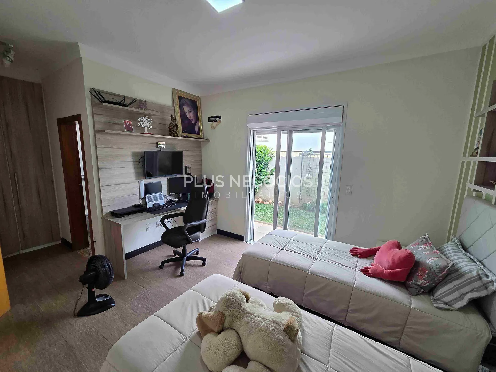 Casa, 3 quartos, 360 m² - Foto 78
