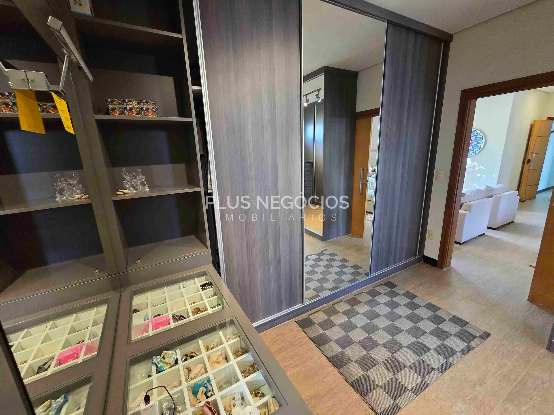 Casa, 3 quartos, 360 m² - Foto 73