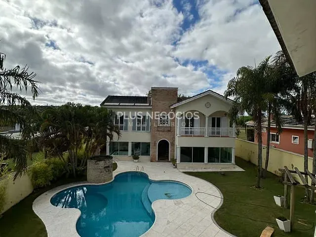 Casa com 1000m² 5 quartos e 5 banheiros, à venda ou para alugar, no bairro Rio Verde em Araçoiaba da Serra