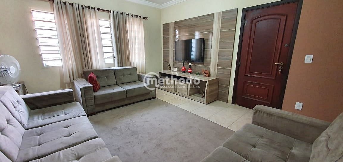 Casa, 3 quartos, 154 m² - Foto 2