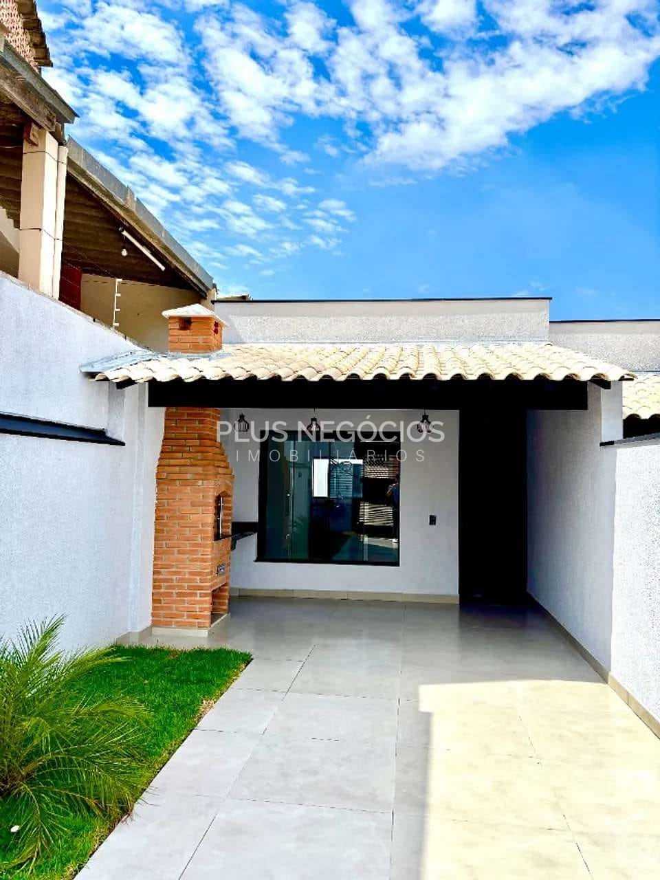 Casa à venda com 2 quartos, 76m² - Foto 1