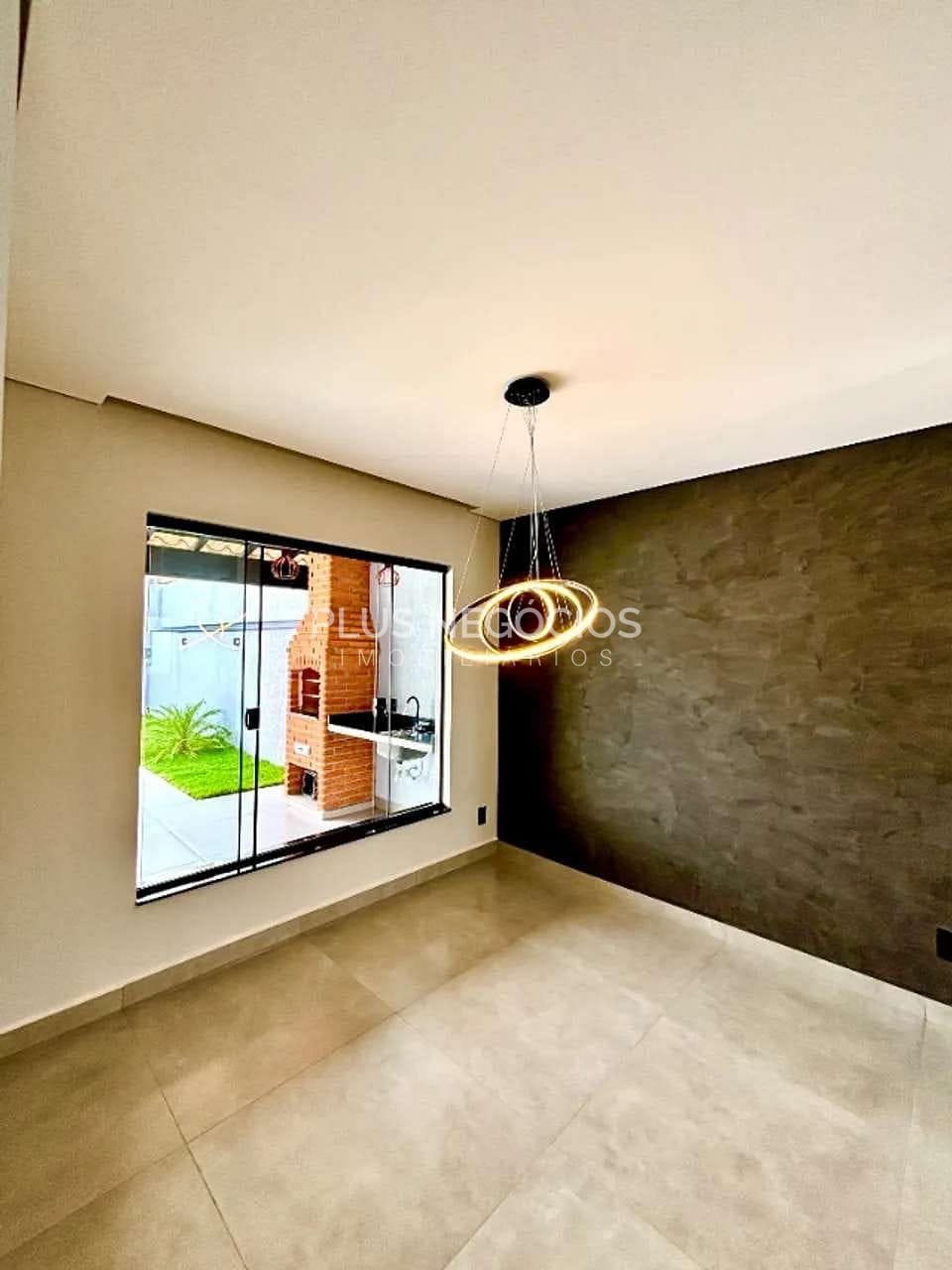 Casa à venda com 2 quartos, 76m² - Foto 2