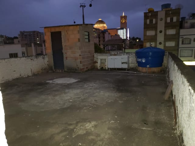Casa 4 quartos e 3 banheiros, à venda, no bairro Santa Rita em Aparecida