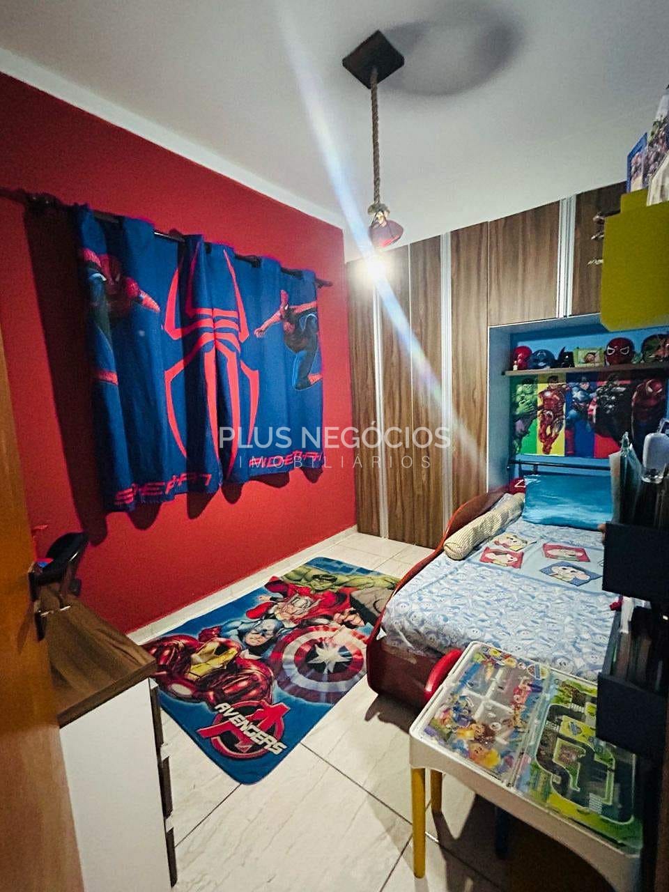 Casa à venda com 2 quartos, 65m² - Foto 9