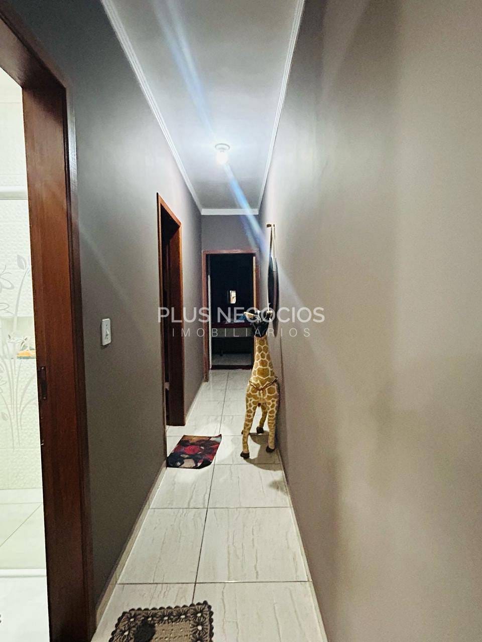 Casa à venda com 2 quartos, 65m² - Foto 7