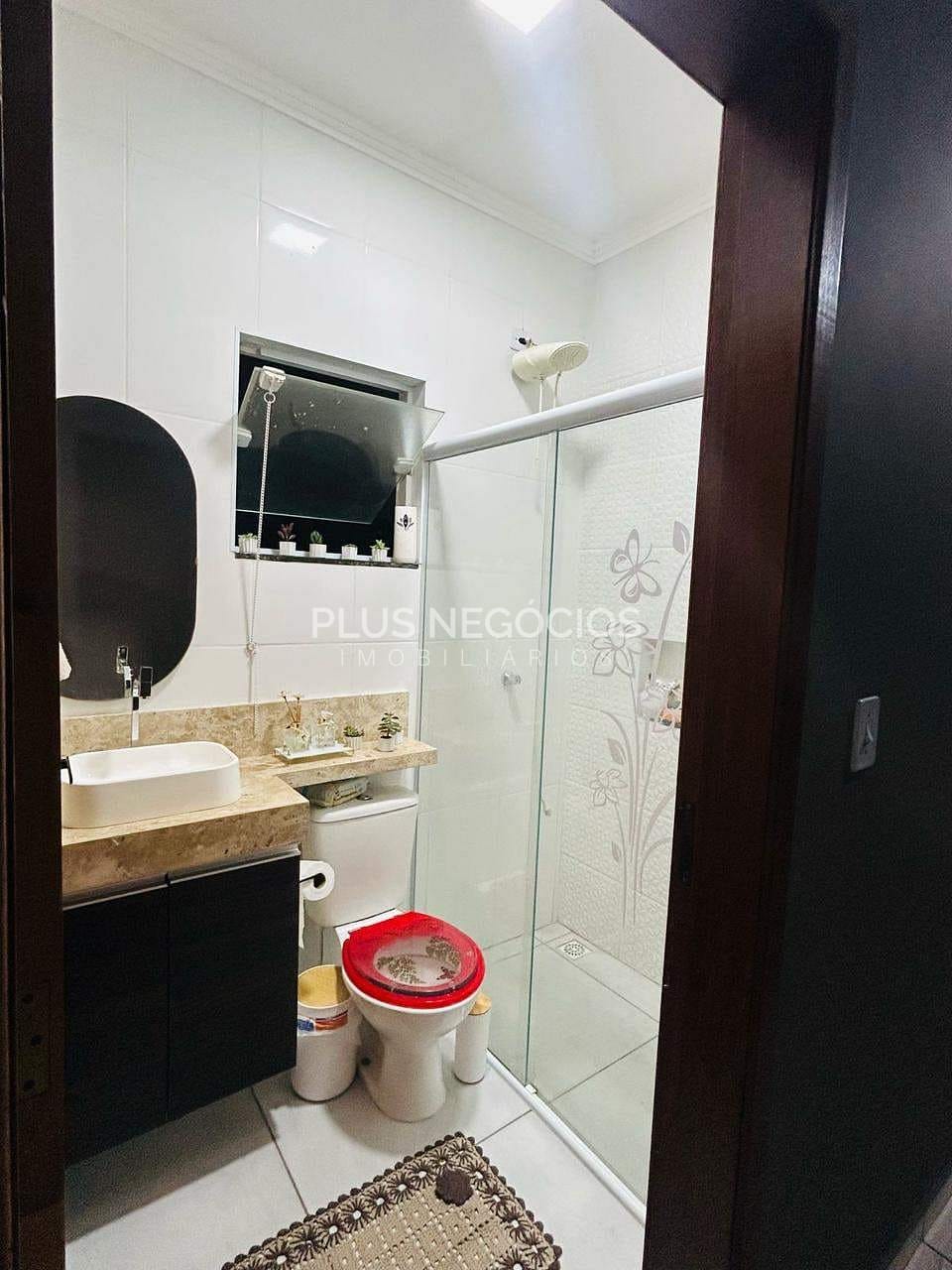 Casa à venda com 2 quartos, 65m² - Foto 8