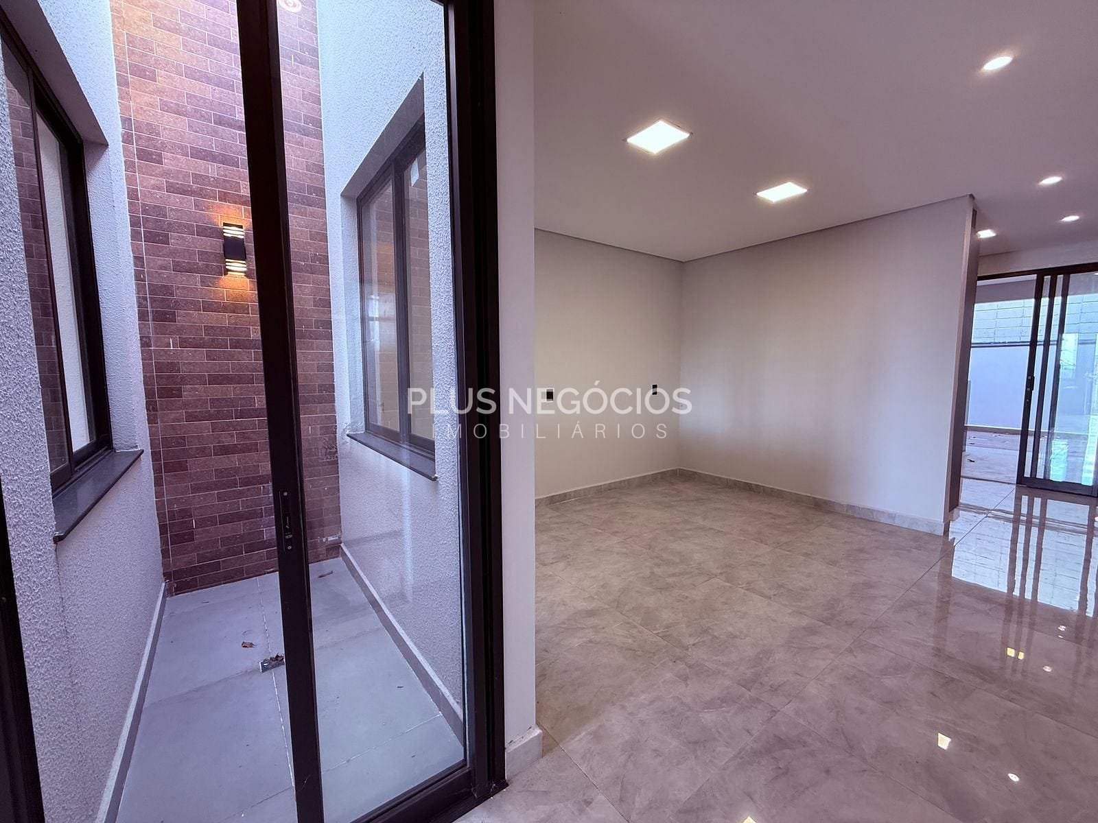 Casa à venda com 3 quartos, 160m² - Foto 11