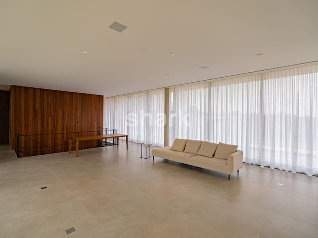 Casa com 2240m² 6 quartos e 9 banheiros, à venda ou para alugar, no bairro Condomínio Terras de São José em Itu