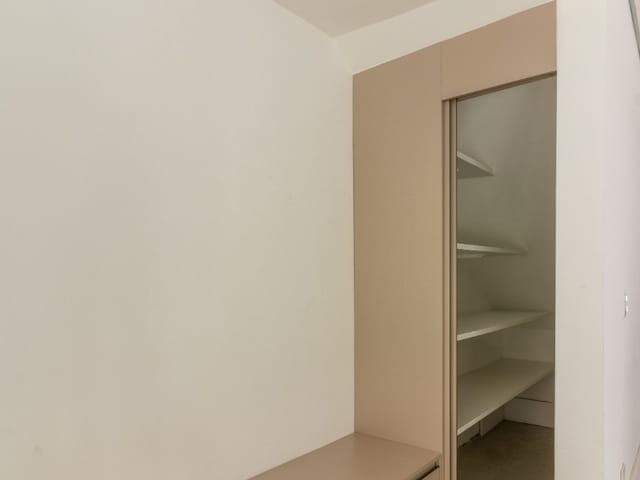 Casa com 214m² 4 quartos e 5 banheiros, à venda, no bairro Tanquinho em Santana de Parnaíba
