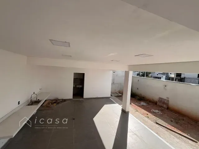 Casa com 250m² 3 quartos e 2 banheiros, à venda, no bairro Residencial Colinas. em Caçapava
