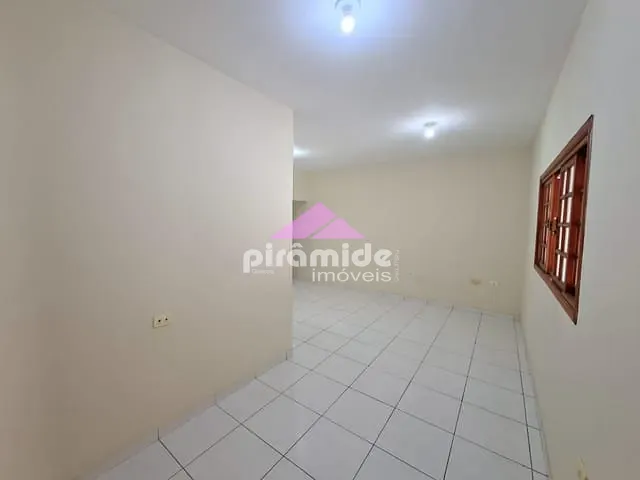 Casa com 125m² 2 quartos e 2 banheiros, à venda, no bairro Altos da Vila Paiva em São José dos Campos