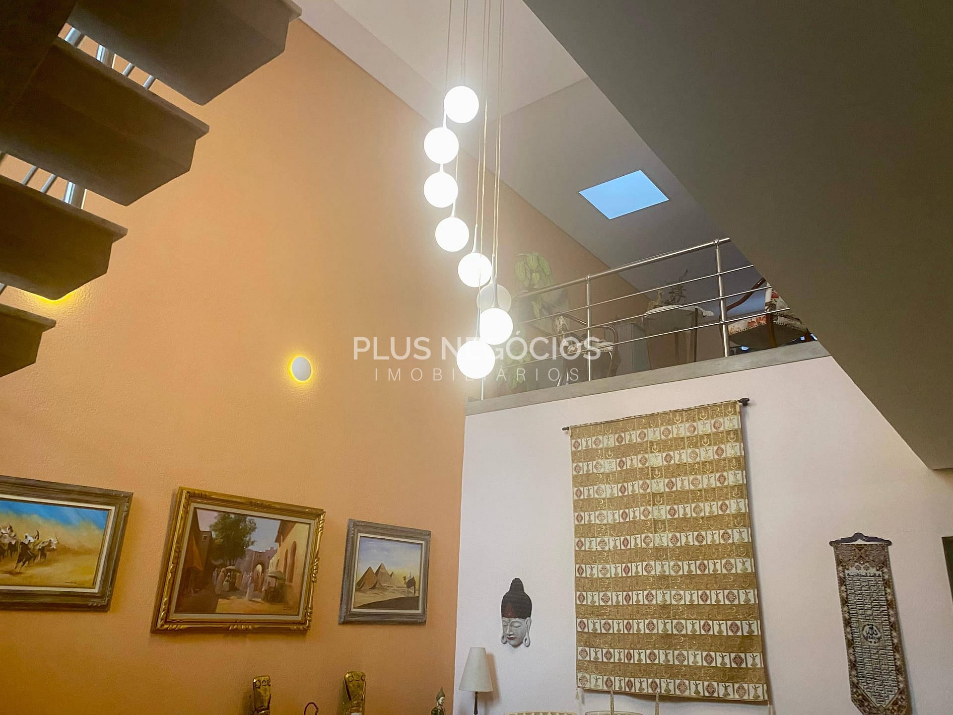 Casa à venda com 3 quartos, 307m² - Foto 7