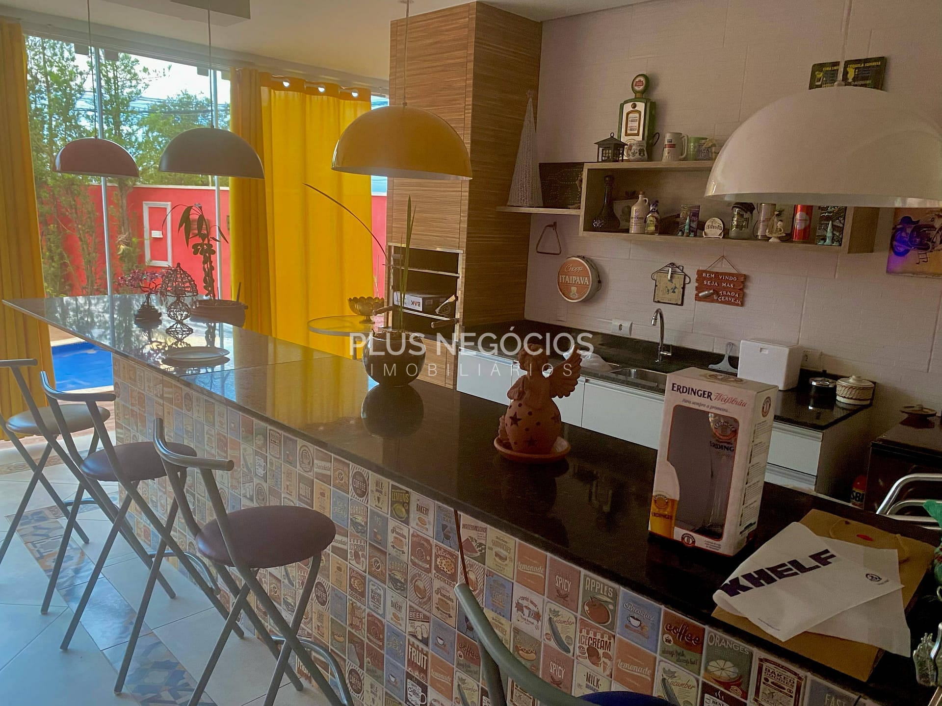Casa à venda com 3 quartos, 307m² - Foto 8