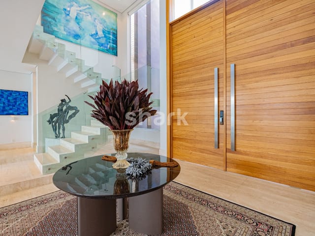 Casa com 1280m² 5 quartos e 7 banheiros, à venda, no bairro Alphaville Residencial Um em Barueri