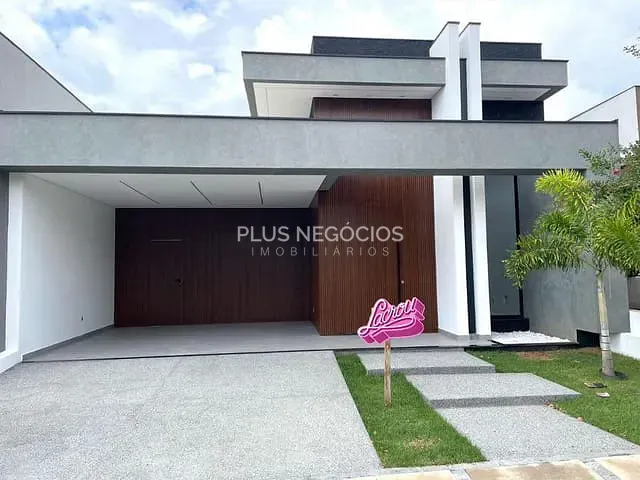 Casa com 250m² 3 quartos e 2 banheiros, à venda, no bairro Chácaras Reunidas São Jorge em Sorocaba