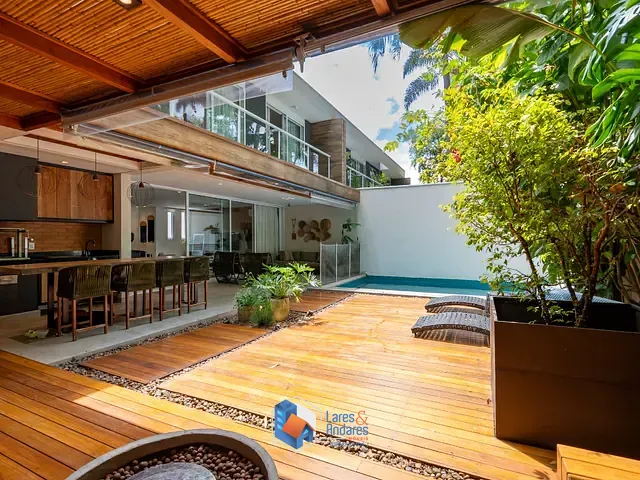 Casa com 357m² 3 quartos e 5 banheiros, à venda, no bairro Morumbi em São Paulo