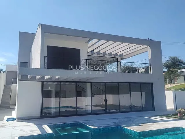 Casa com 1028m² 3 quartos e 4 banheiros, à venda, no bairro Jardim Novo Mundo em Sorocaba