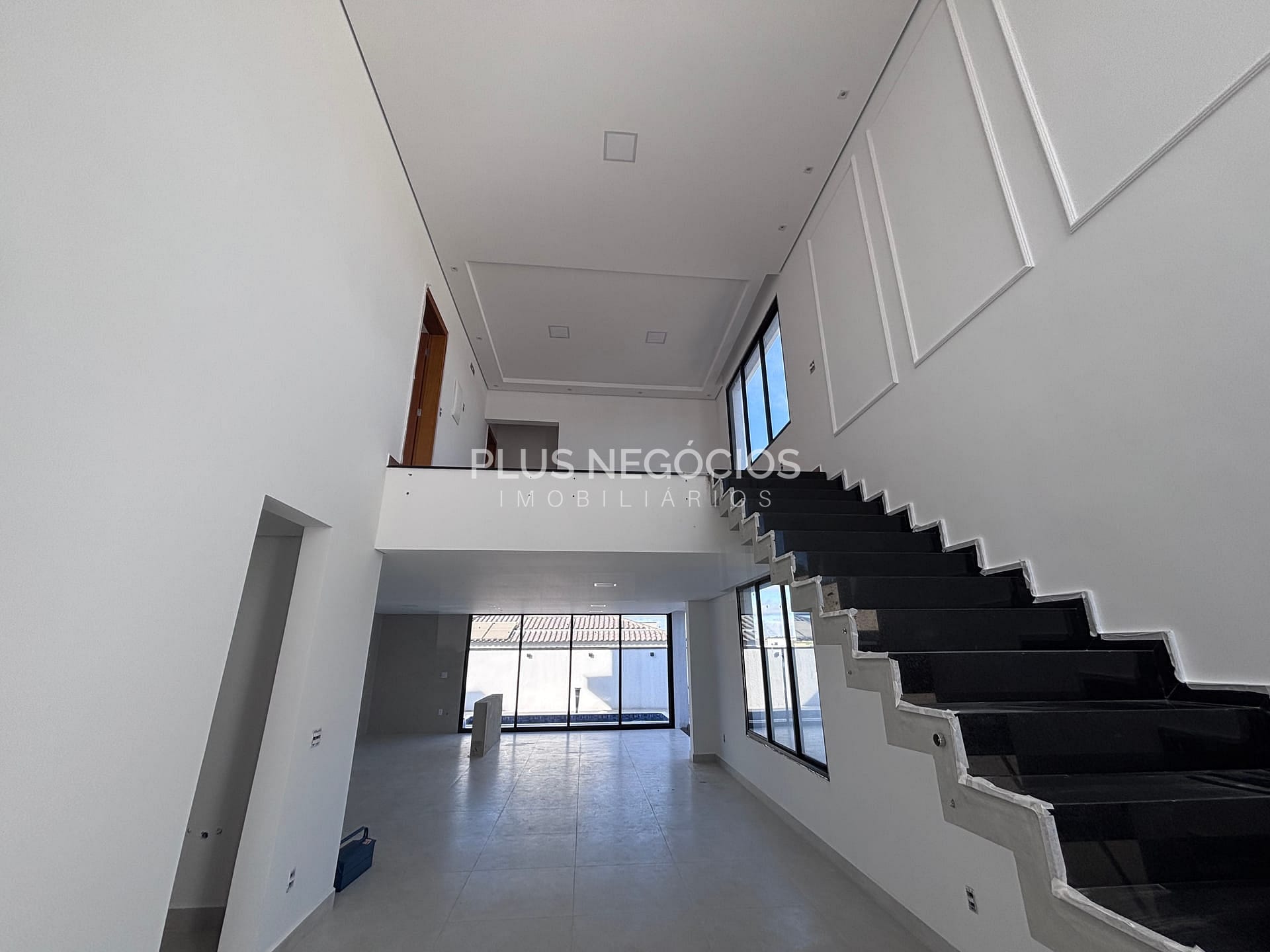 Casa à venda com 3 quartos, 310m² - Foto 13