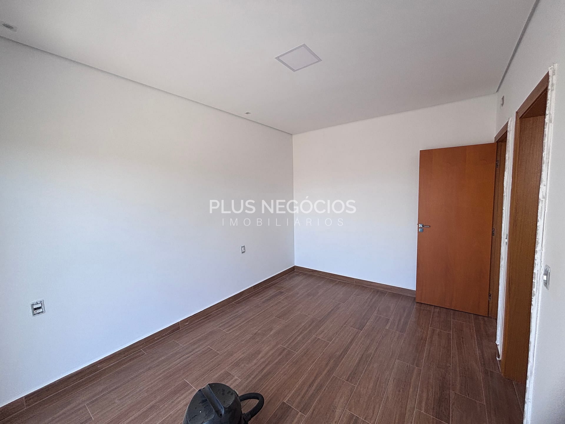 Casa à venda com 3 quartos, 310m² - Foto 24