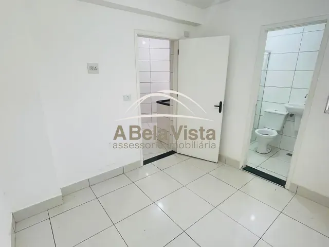 Casa 1 quarto e 1 banheiro, para alugar, no bairro Umuarama em Osasco