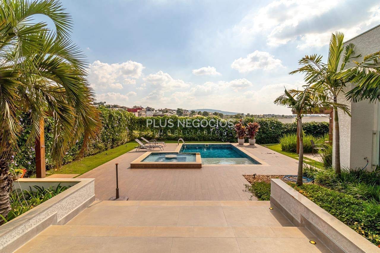 Casa, 4 quartos, 349 m² - Foto 2