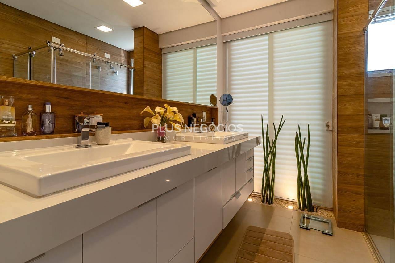 Casa, 4 quartos, 349 m² - Foto 15