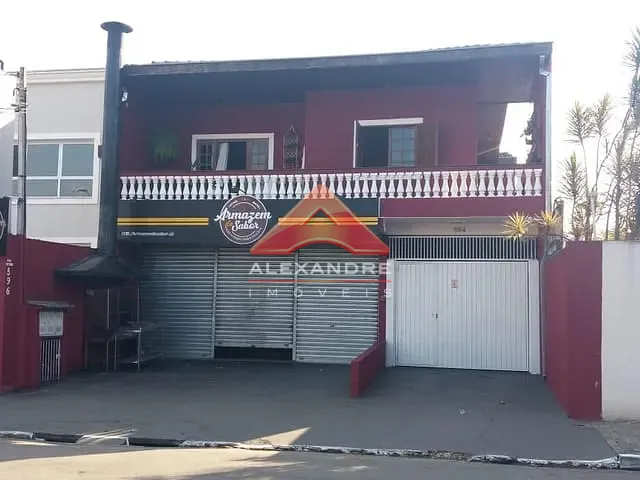 Casa com 250m² 3 quartos e 6 banheiros, à venda, no bairro Jardim Oriente em São José dos Campos