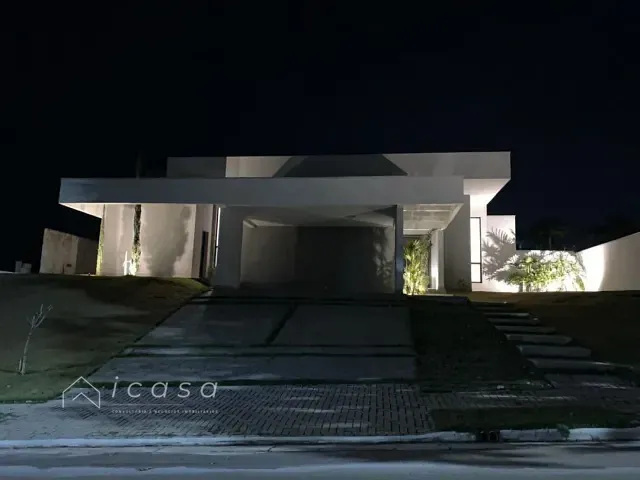 Casa com 1000m² 3 quartos e 4 banheiros, à venda, no bairro Chácara São Félix em Taubaté