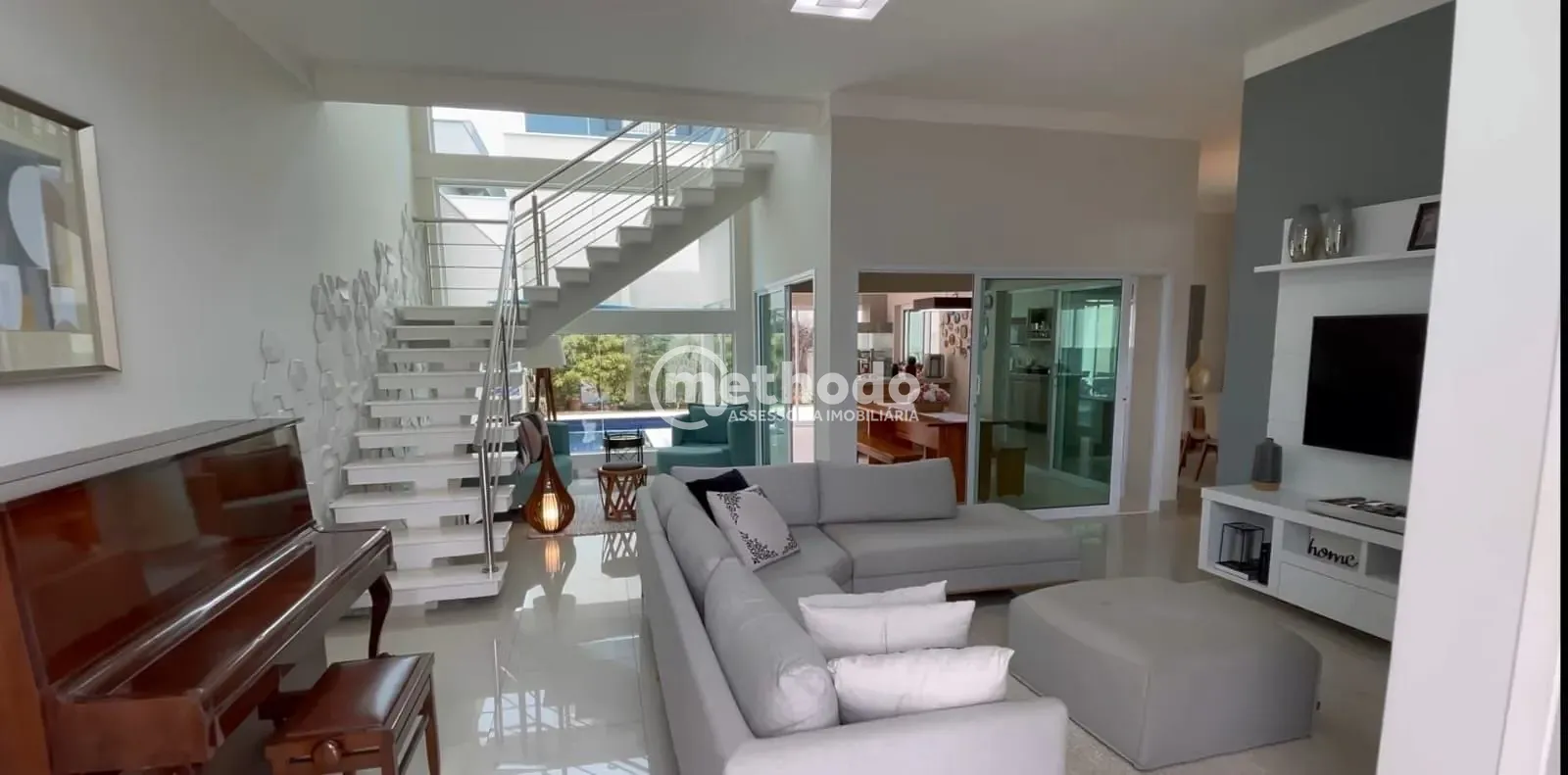 Casa, 3 quartos, 236 m² - Foto 2