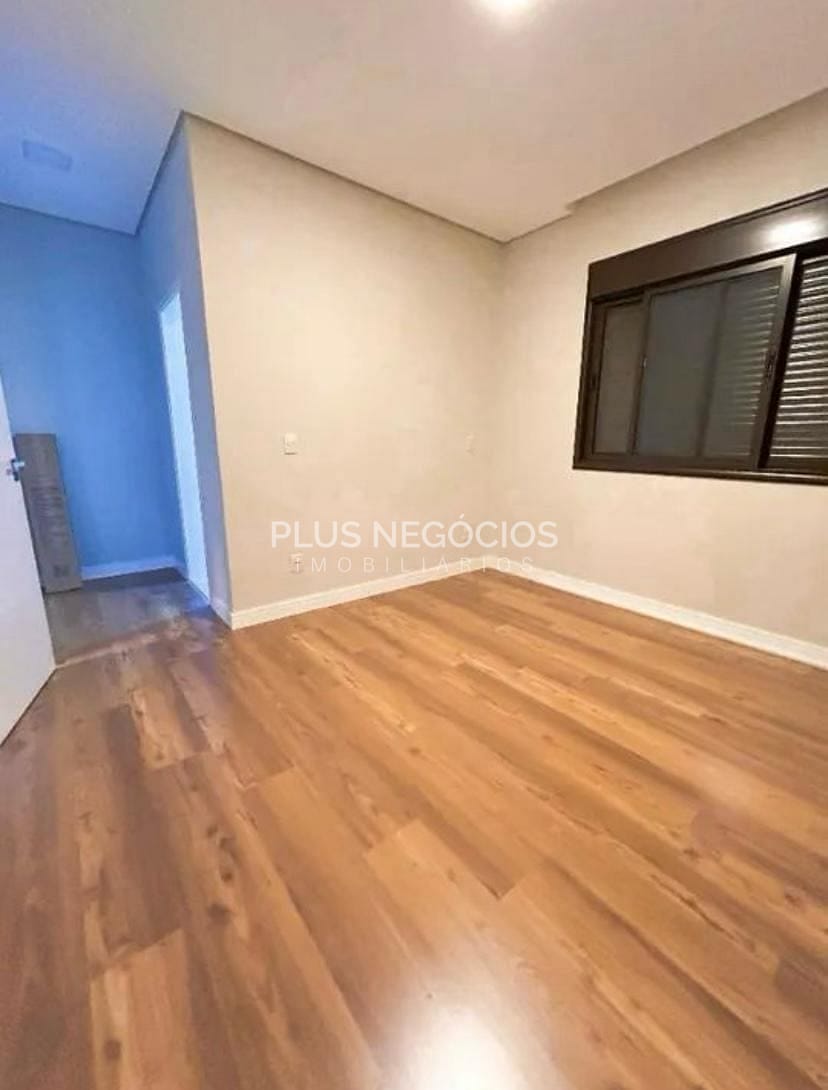Casa à venda com 3 quartos, 194m² - Foto 13